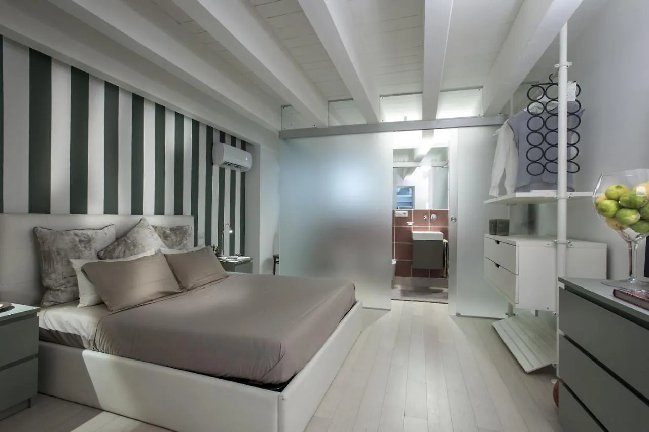 Gioeni Suites - Charming Loft Palermo 0*,